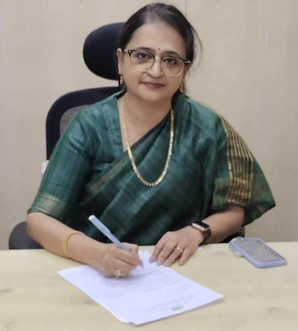 Dr. Lavanya R Mundayur