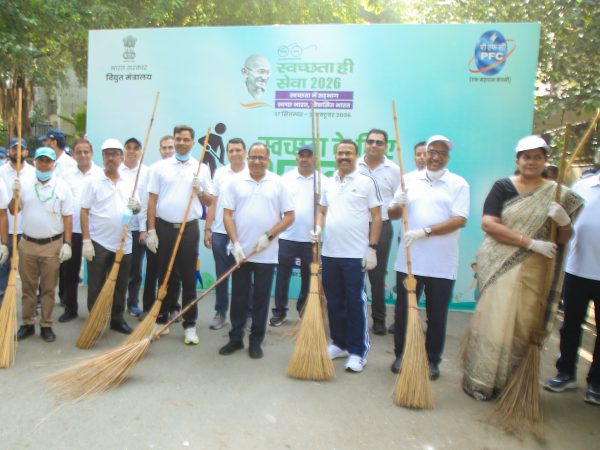 PFC Organises “Swachhata Ke Liye Shramdaan” Cleanliness Drive Under the Patronage of Ministry of Power